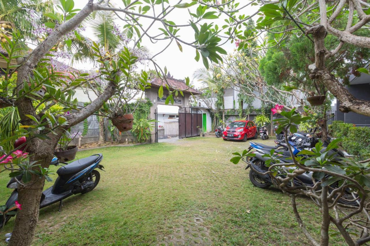Hotel Bali Aman Darling House à Canggu Extérieur photo