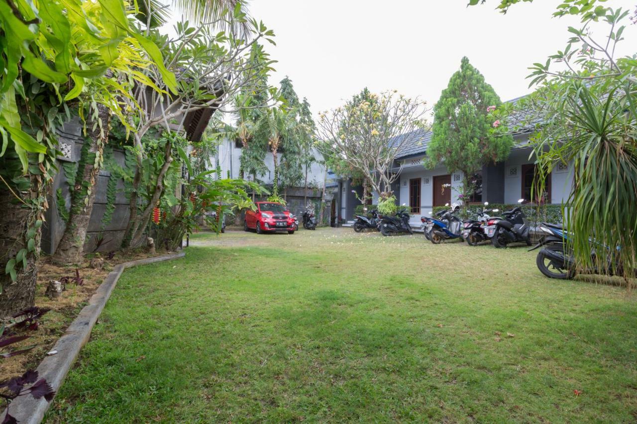 Hotel Bali Aman Darling House à Canggu Extérieur photo